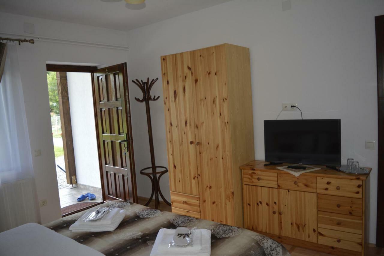 מלון סובאטה Casa Muskatli Vendeghaz מראה חיצוני תמונה